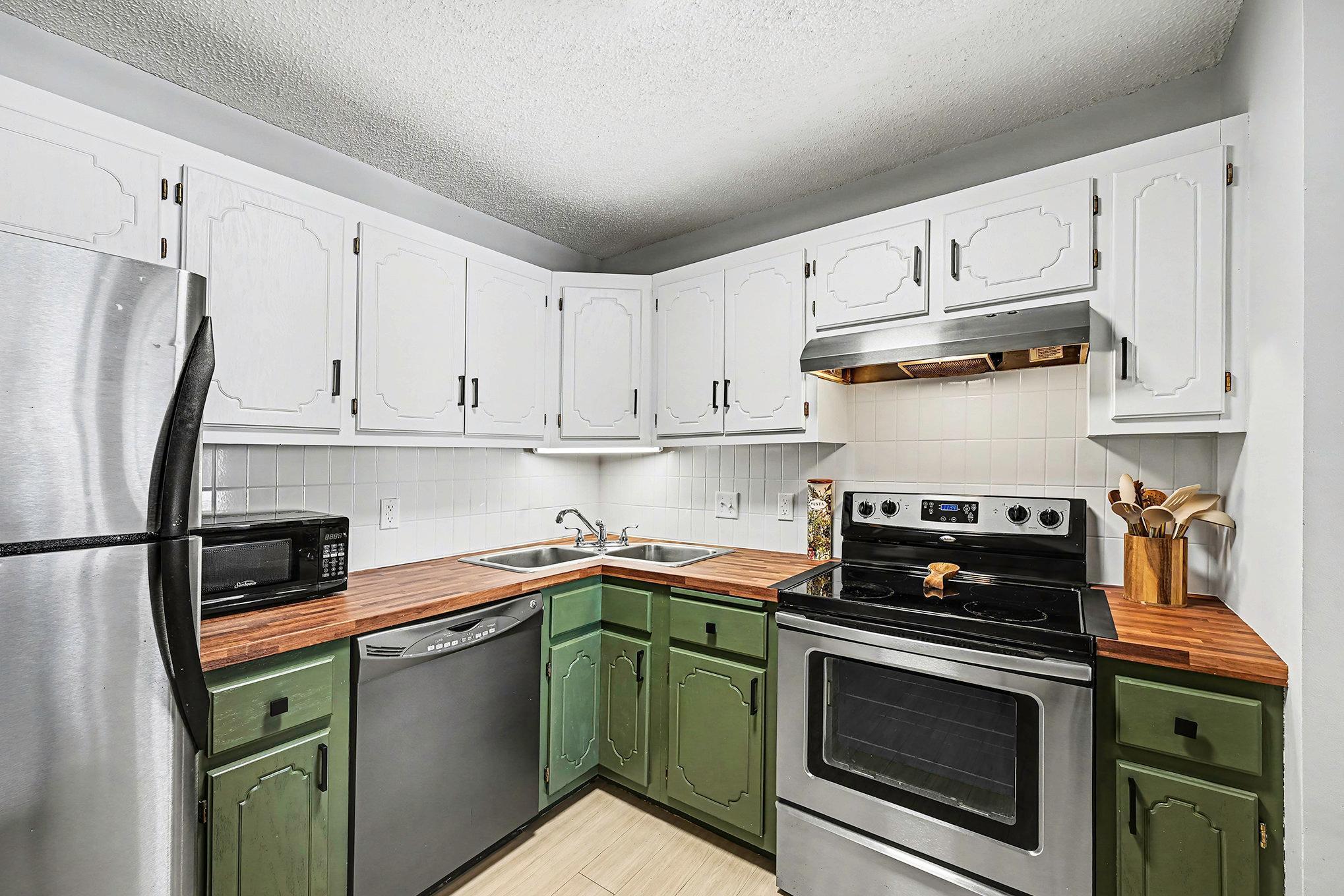 6610 162nd Court Rosemount, MN 55068 - Photo 8 of 23