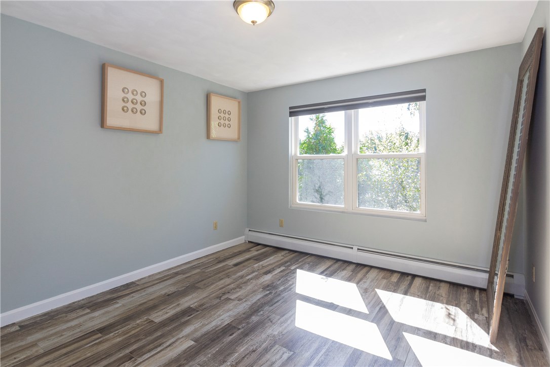 110 Iroquois Road Narragansett, RI 02882 - Photo 13 of 25 Gallery Image 13