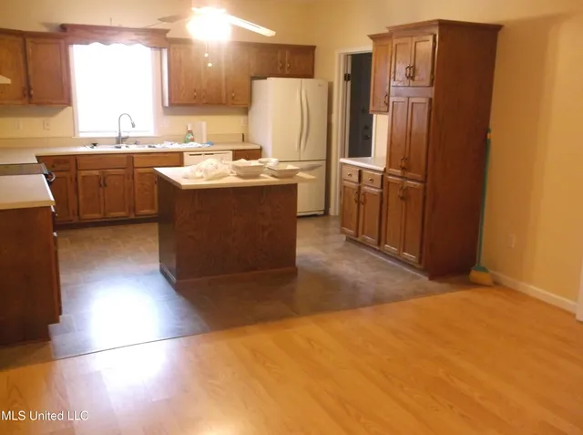 $149,000 | 2113 Summit Holmesville Road, McComb, MS 39648