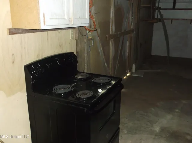 $149,000 | 2113 Summit Holmesville Road, McComb, MS 39648