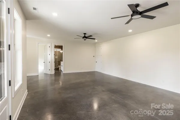 $1,185,000 | 341 Tradition Drive, Mount Gilead, NC 27306
