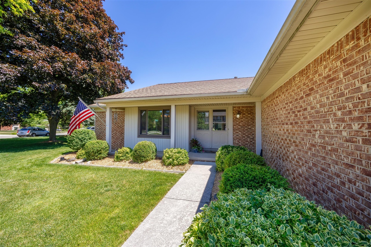 476 Coldiron Drive Rochester Hills, MI 48307 - Photo 23 of 36