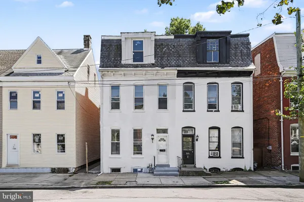 $220,000 | 306 West North Street, York, PA 17401