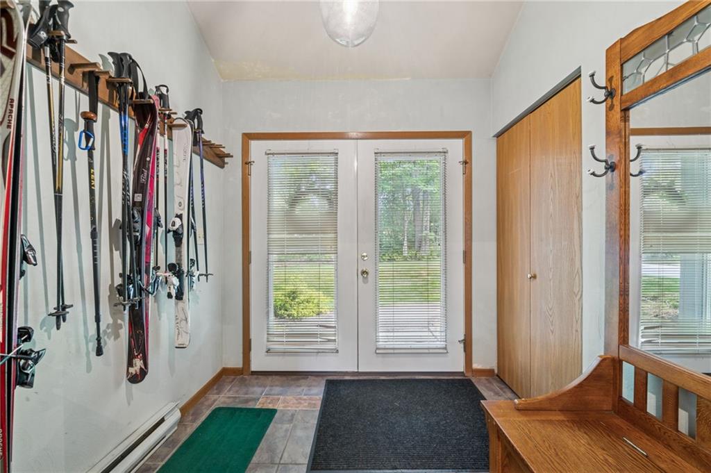 1923 South S Ridge Hidden Valley, PA 15502 - Photo 13 of 41 Gallery Image 13