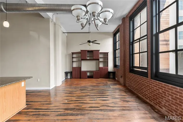 $1,500 | 1520 Washington Avenue, Unit 416, St. Louis, MO 63103