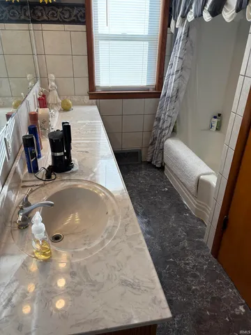 $335,000 | 1540 Troy Road, Washington, IN 47501