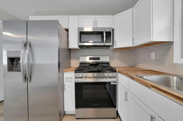 $395,000 | 8421 156th Lane Northwest, Ramsey, MN 55303