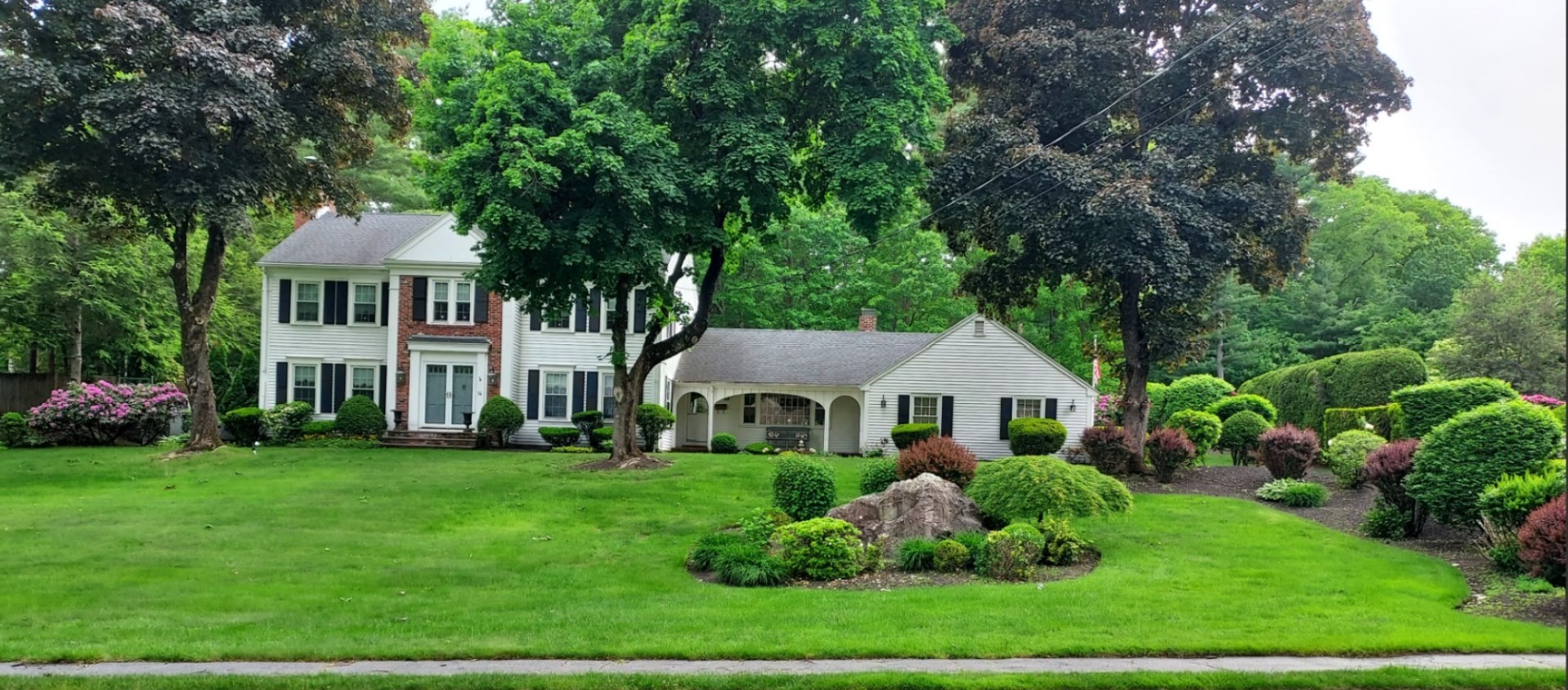 14 Huntingdon Road Lynnfield, MA 01940 - Photo 1 of 30 Gallery Image 1
