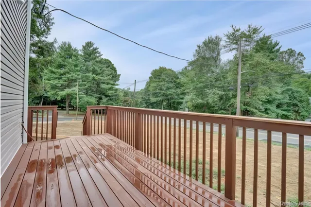 $3,700 | 9 Linda Lane, Unit 101, Pearl River, NY 10965