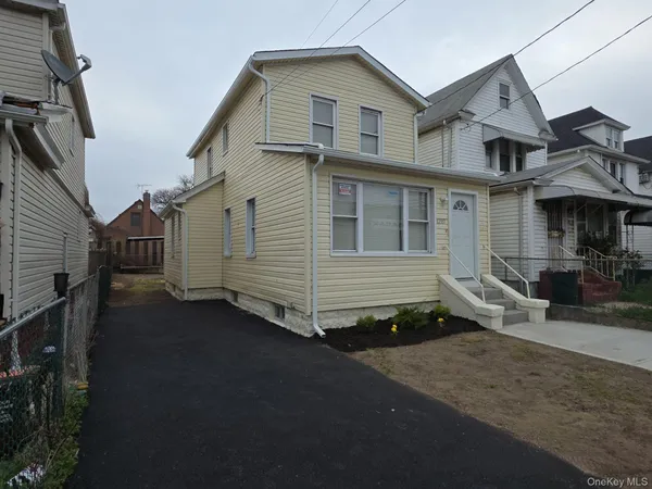$629,000 | 129-37 153rd Street | Rochdale