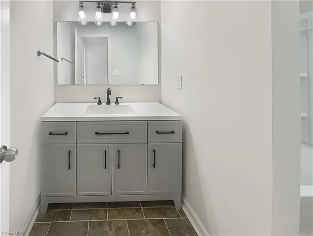 $337,000 | 2821 Edgewood Avenue, Burlington, NC 27215