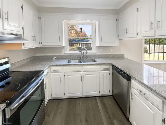 $337,000 | 2821 Edgewood Avenue, Burlington, NC 27215