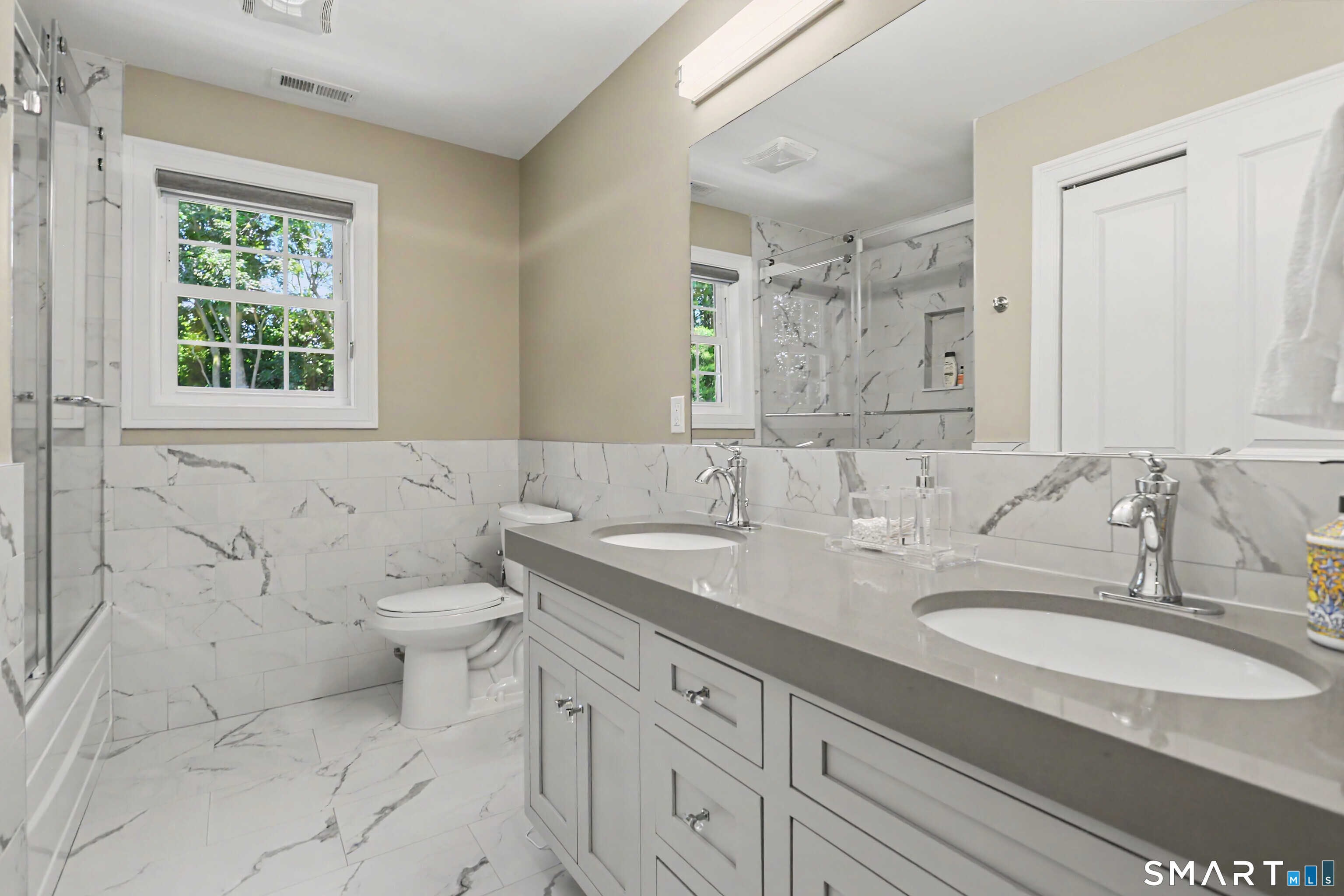 73 Candlewood Road Orange, CT 06477 - Photo 26 of 39
