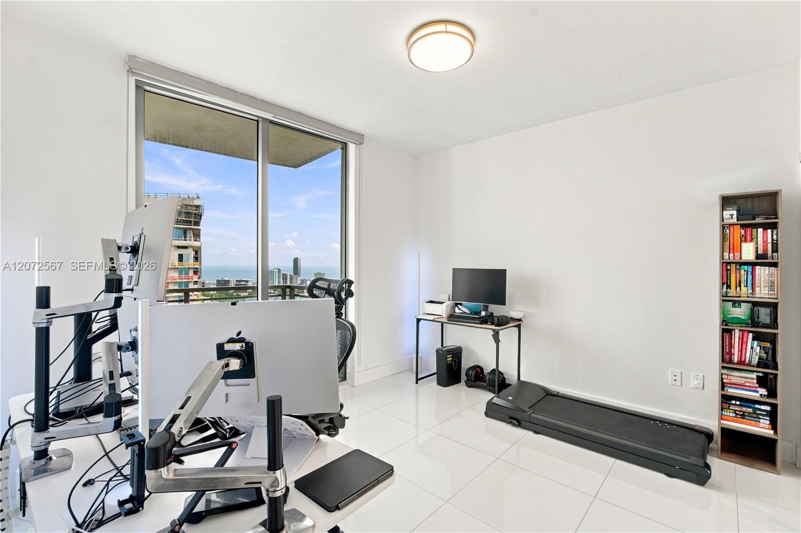 92 Southwest 3rd Street, Unit 4904 Miami, FL 33130 - Photo 15 of 15 Gallery Image 15