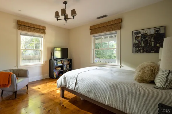 $4,395,000 | 905 Charter Oak Avenue, St. Helena, CA 94574