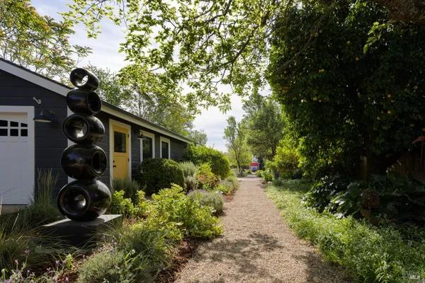 $4,395,000 | 905 Charter Oak Avenue, St. Helena, CA 94574