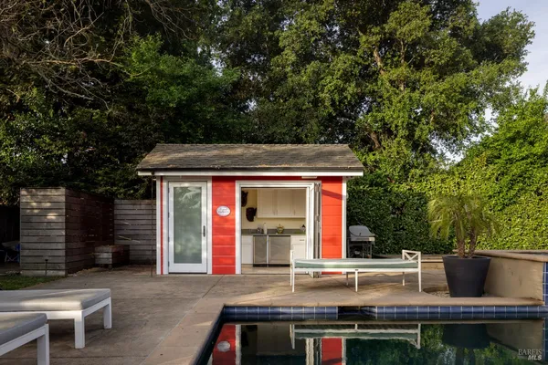 $4,395,000 | 905 Charter Oak Avenue, St. Helena, CA 94574