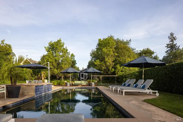 $4,395,000 | 905 Charter Oak Avenue, St. Helena, CA 94574