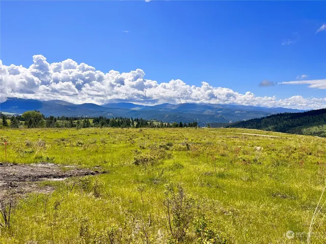a view of a sky from a lake