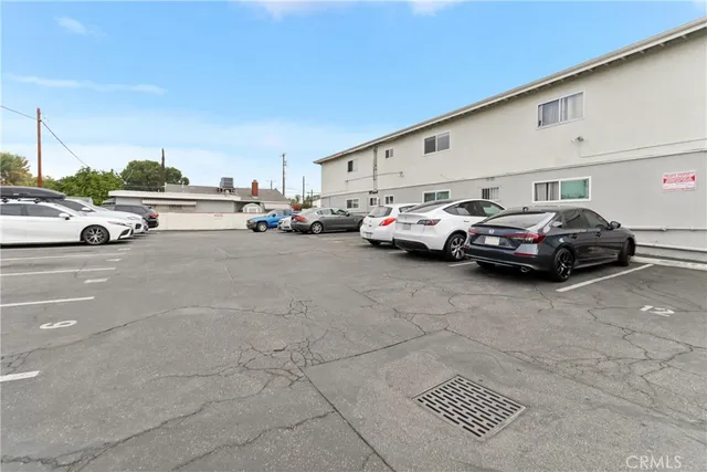 $1,750 | 7745 Laurel Canyon Boulevard, Unit 21, North Hollywood, CA 91605