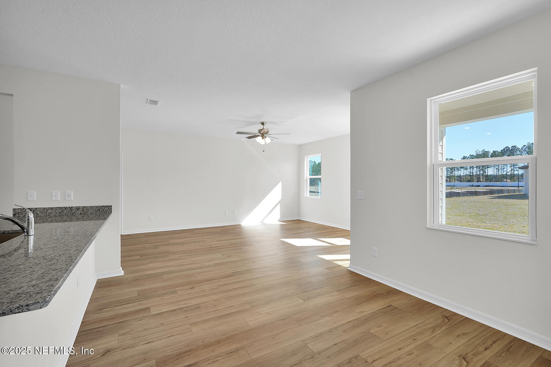 6942 Myrtle Oak Road Jacksonville, FL 32219 - Photo 14 of 26 Florida_Four Winds_L_013