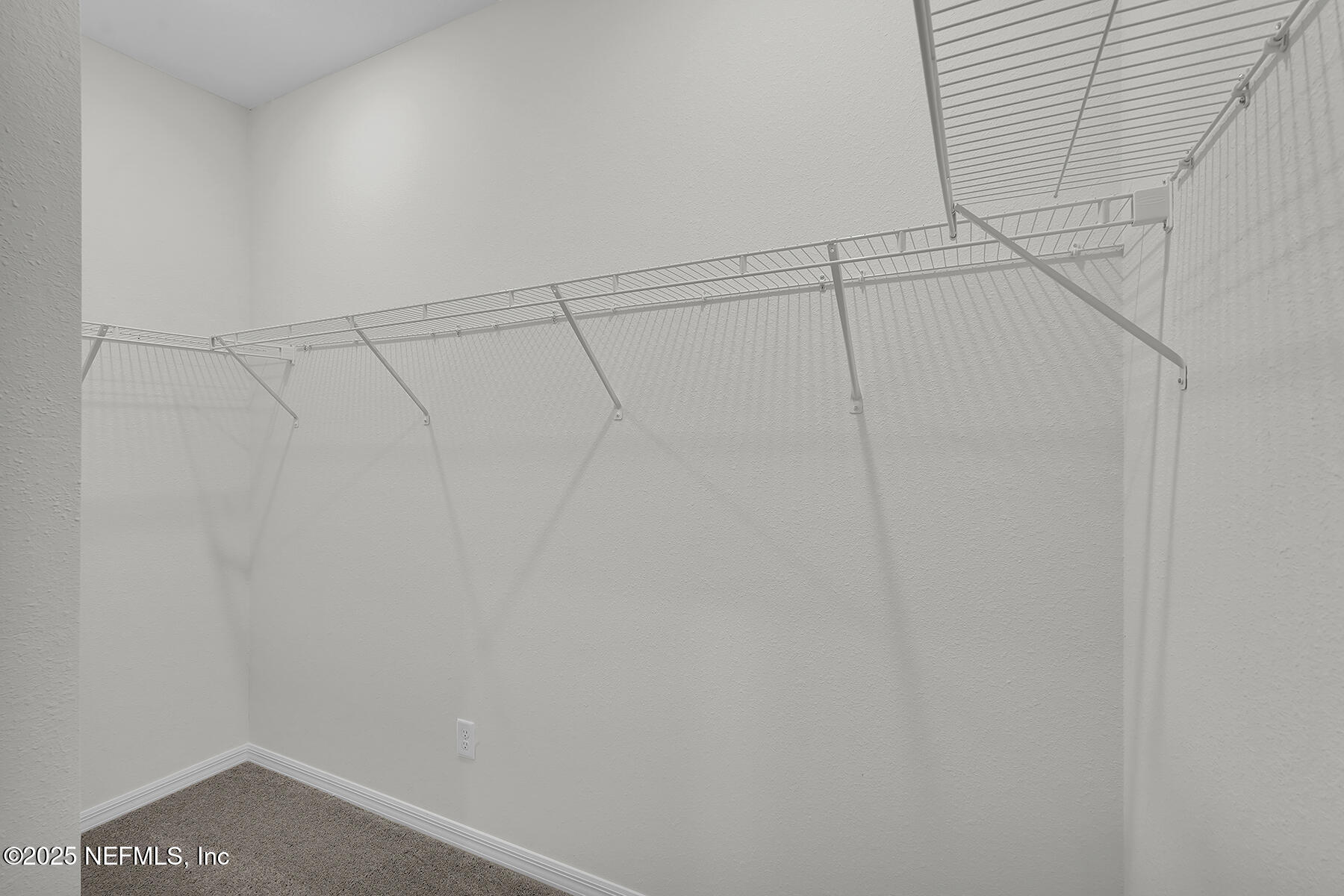 6942 Myrtle Oak Road Jacksonville, FL 32219 - Photo 20 of 26 Florida_Four Winds_L_019