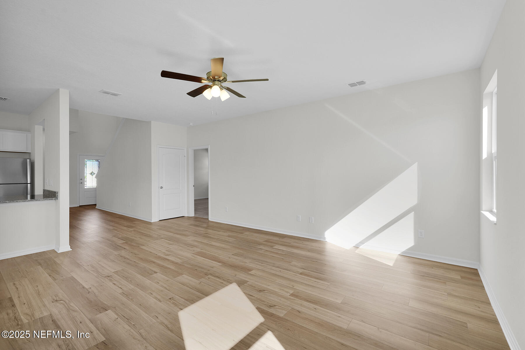 6942 Myrtle Oak Road Jacksonville, FL 32219 - Photo 5 of 26 Florida_Four Winds_L_004
