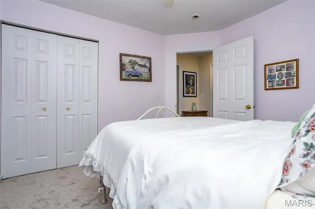 $350,000 | 40 Ridge Street, Moro, IL 62067