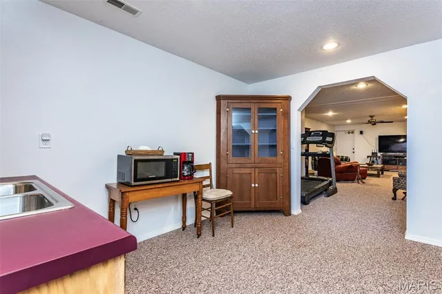 $350,000 | 40 Ridge Street, Moro, IL 62067