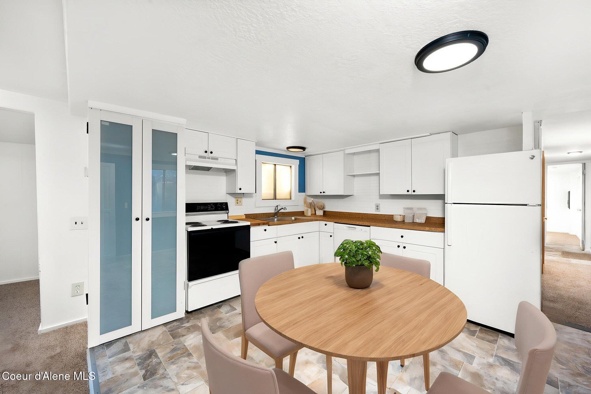 313 4th Street Ponderay, ID 83852 - Photo 15 of 51 31-web-or-mls-DSC_8969 virtually staged