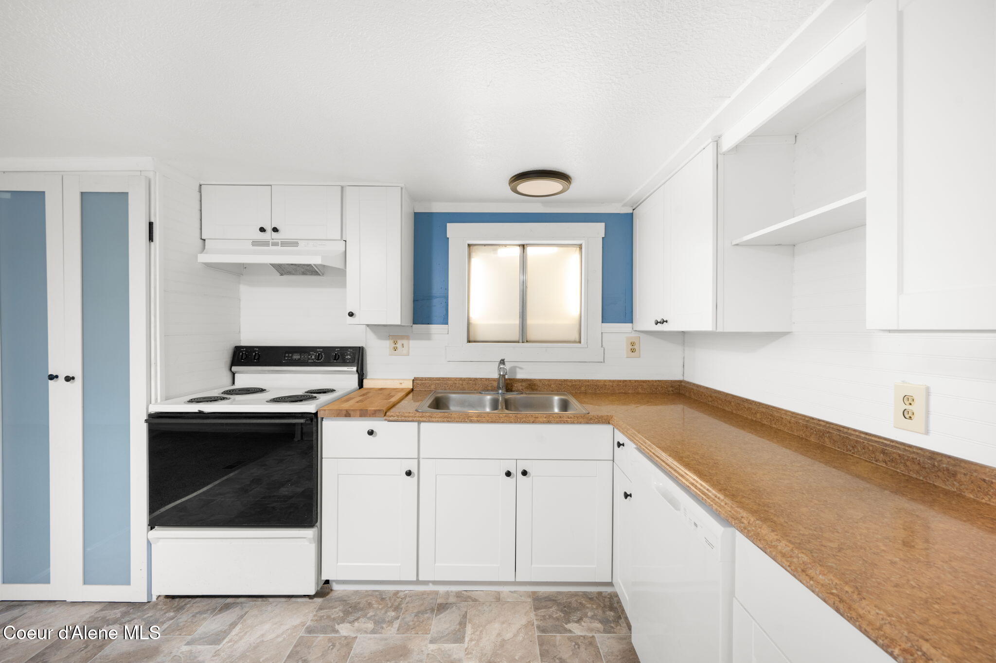 313 4th Street Ponderay, ID 83852 - Photo 17 of 51 32-web-or-mls-DSC_8978