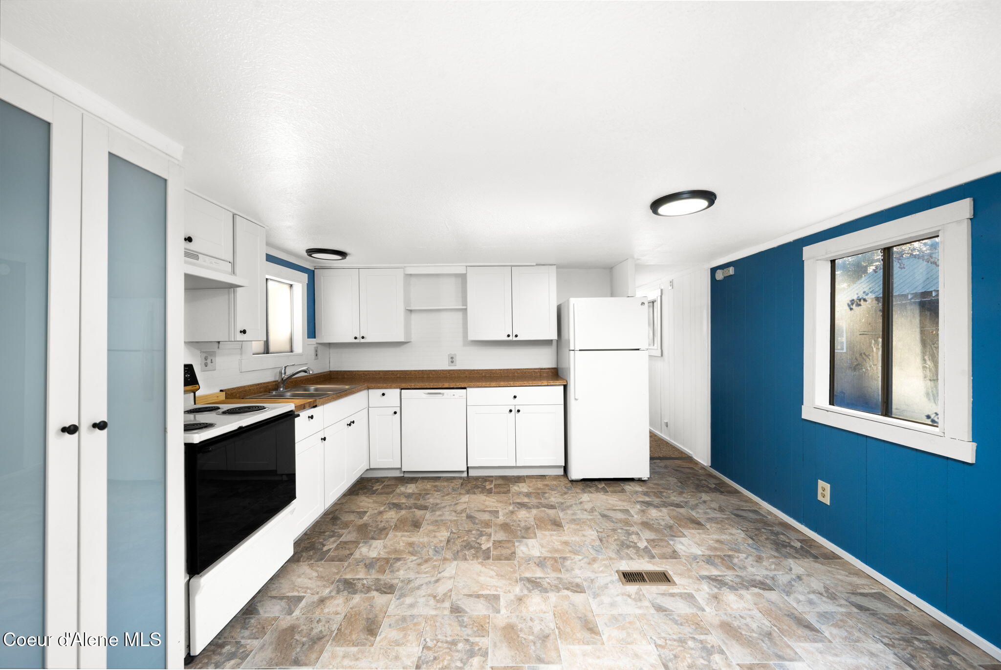 313 4th Street Ponderay, ID 83852 - Photo 19 of 51 33-web-or-mls-DSC_8991