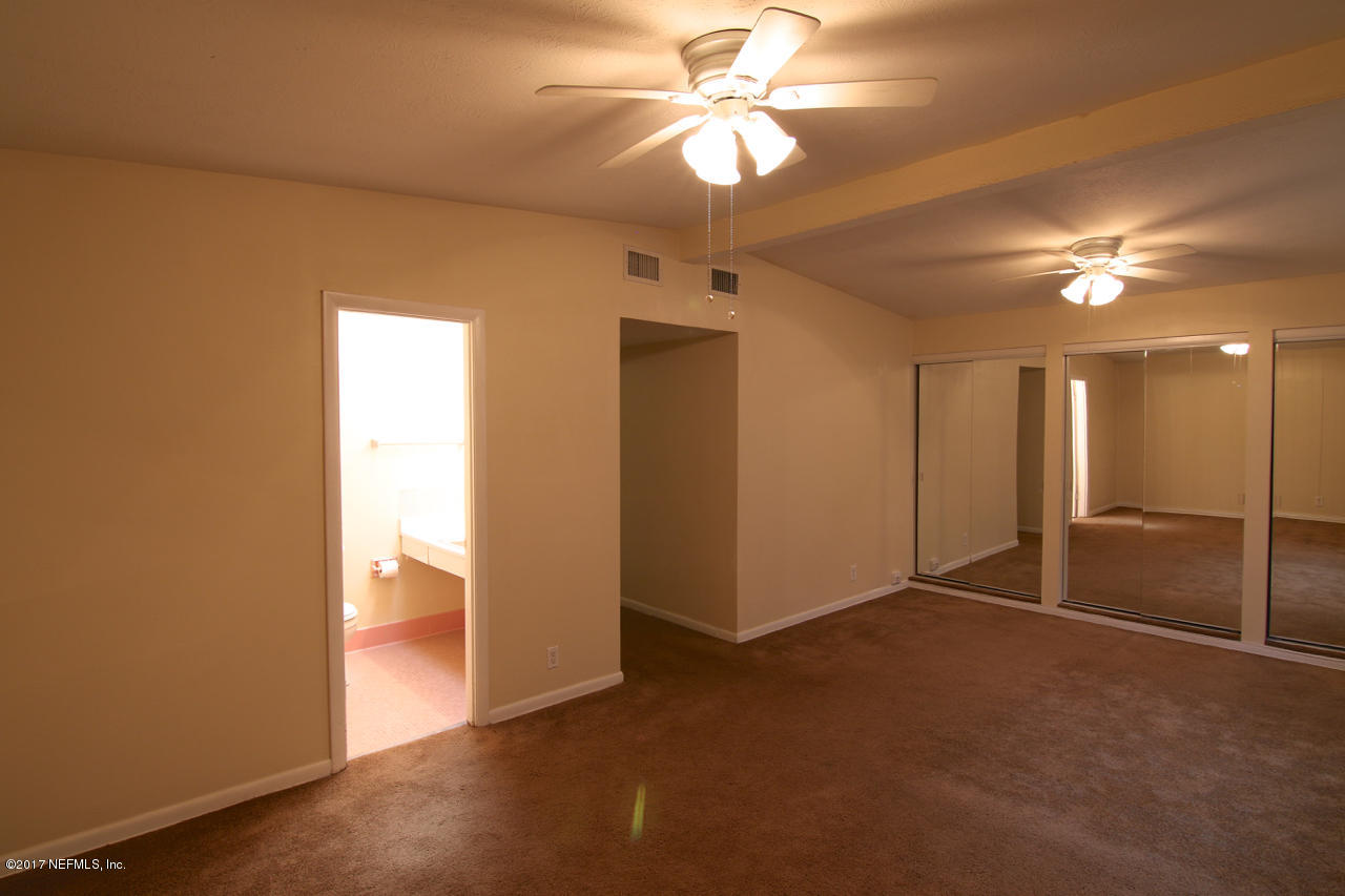 8447 Lone Star Road Jacksonville, FL 32211 - Photo 10 of 19 10