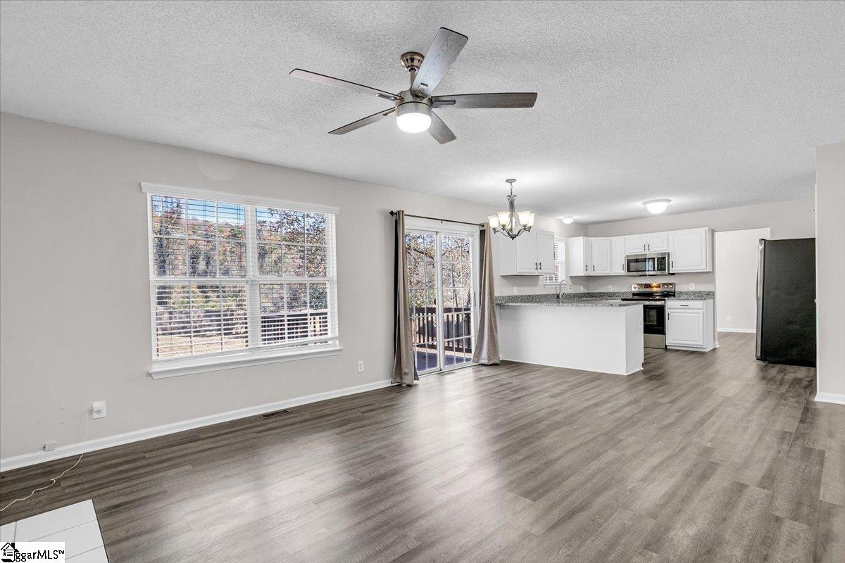 108 Mountain Side Way Greenville, SC 29609 - Photo 12 of 27