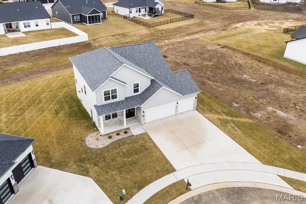 $720,000 | 809 Golden Bell Lane, O'Fallon, IL 62269