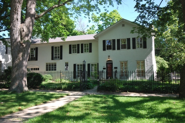 401 Franklin Street Geneva, IL 60134 - Photo 1 of 17