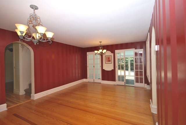 401 Franklin Street Geneva, IL 60134 - Photo 3 of 17