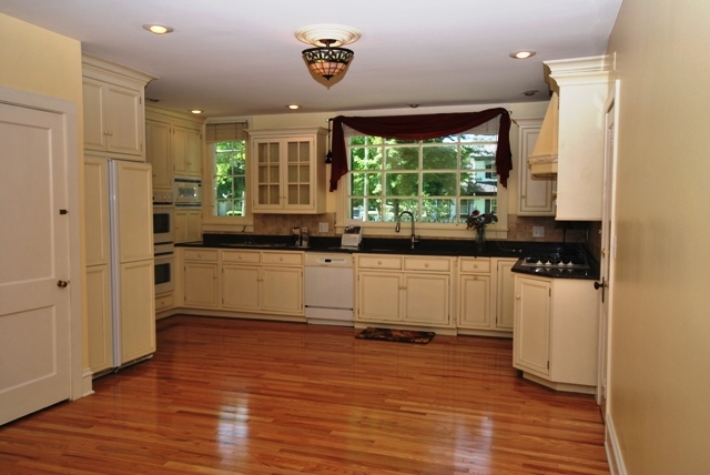 401 Franklin Street Geneva, IL 60134 - Photo 4 of 17
