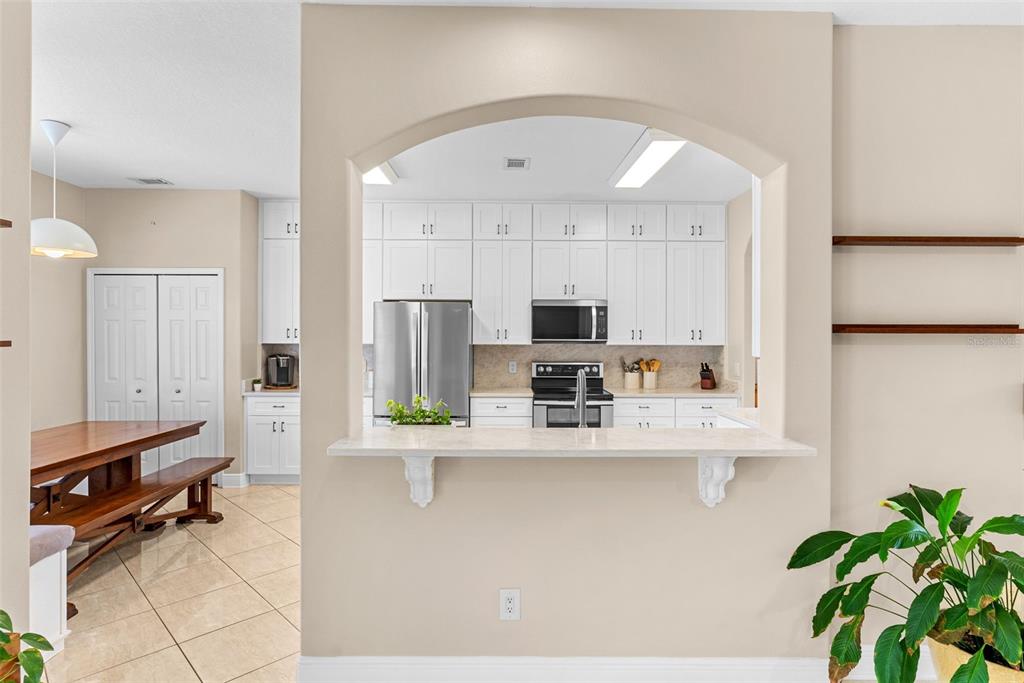 7627 Rathdown Lane Wesley Chapel, FL 33545 - Photo 10 of 57