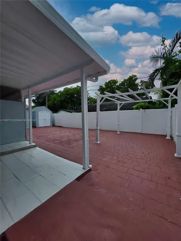 $1,350 | 6120 Hayes Street, Unit A, Hollywood, FL 33024