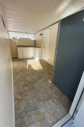 $1,350 | 6120 Hayes Street, Unit A, Hollywood, FL 33024