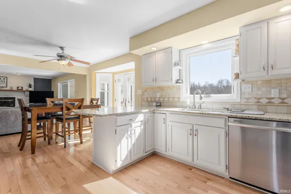 $695,000 | 30638 Quail Pointe Drive, Granger, IN 46530