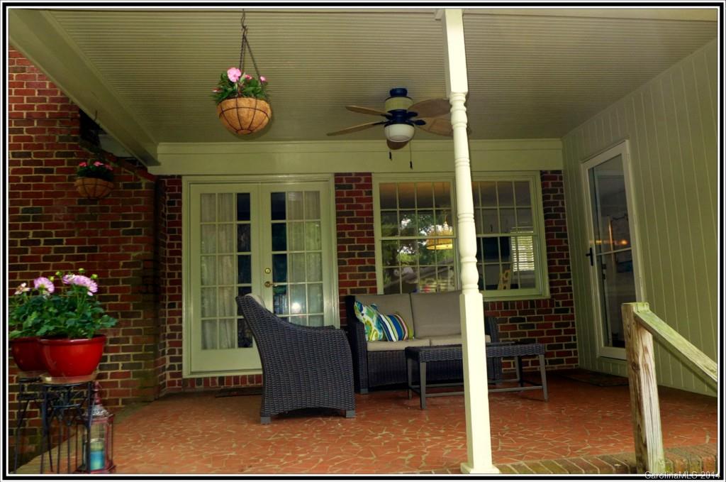 6025 Gate Post Road Charlotte, NC 28211 - Photo 19 of 20 Gallery Image 19