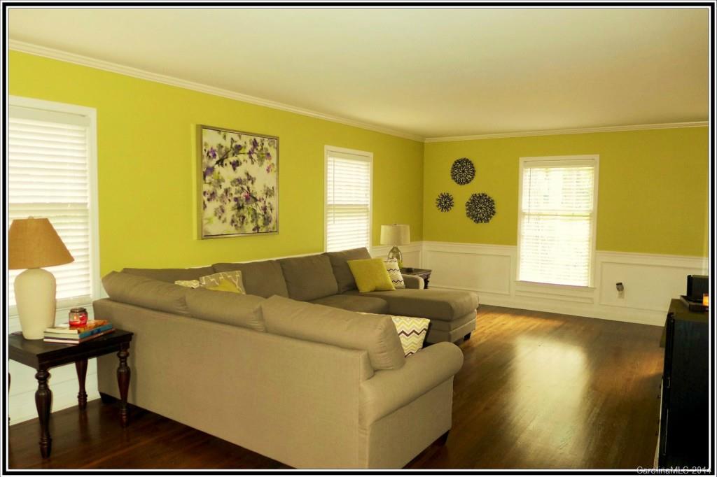 6025 Gate Post Road Charlotte, NC 28211 - Photo 4 of 20 Gallery Image 4