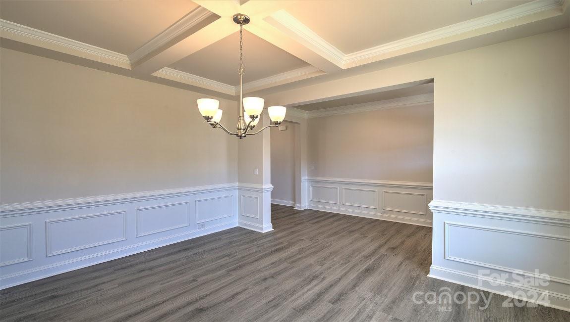 545 Fox Cove Road Hendersonville, NC 28792 - Photo 4 of 30 Gallery Image 4