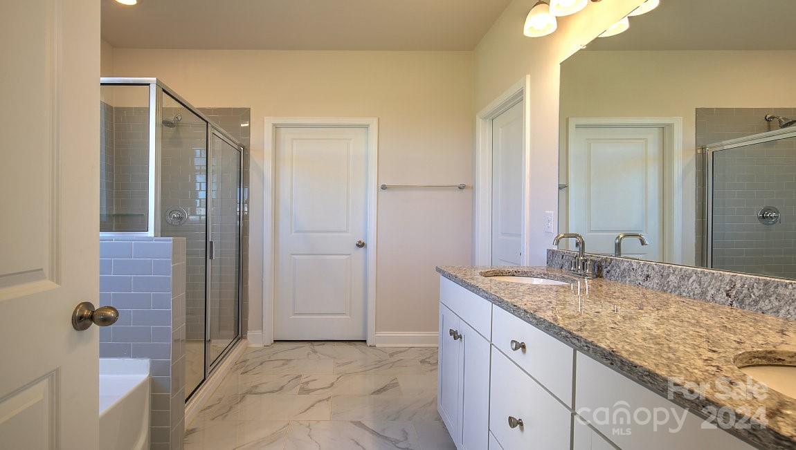 545 Fox Cove Road Hendersonville, NC 28792 - Photo 9 of 30 Gallery Image 9