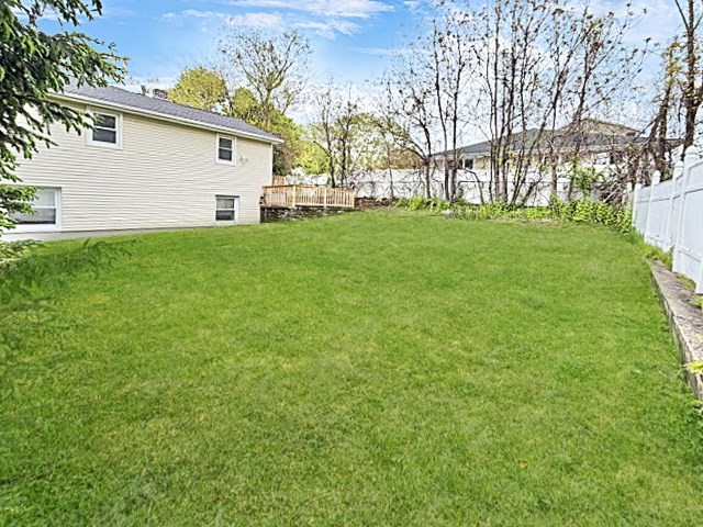 34 Marjorie Street Worcester, MA 01604 - Photo 24 of 27