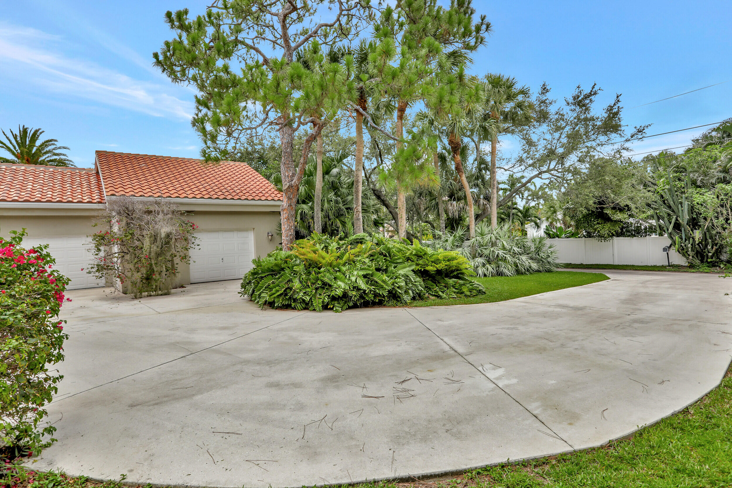 1140 Southwest 21st Lane Boca Raton, FL 33486 - Photo 3 of 73 22227236