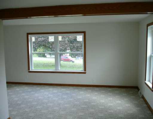 4356 Ellwood Road New Castle, PA 16101 - Photo 2 of 8 Living Room.