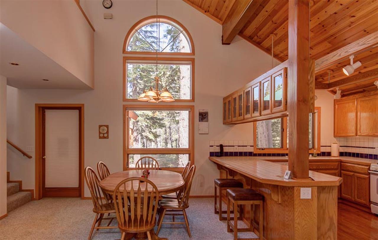 11511 Chalet Road Truckee, CA 96161 - Photo 5 of 14 Gallery Image 5